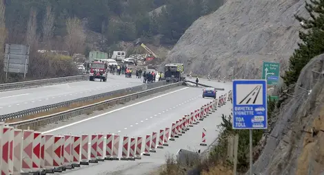 Македонска телевизия разпространи списък на пътниците в автобуса-ковчег