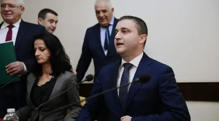 Горанов и Бъчварова започват разговори за финансова реформа в МВР