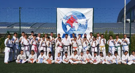 Каратисти на &bdquo;Ипон&ldquo; със сребро и бронз на Световната купа