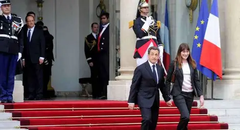 Мадам Бруни-Саркози пак мисли за музикална кариера