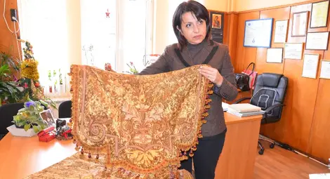 Уникални платове на повече от 120 години влязоха в музея на Облеклото