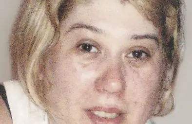 Майка издирва дъщеря си Майка издирва дъщеря си