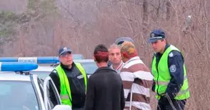 Световен шампион се обърна по таван в дере до Дъговия мост