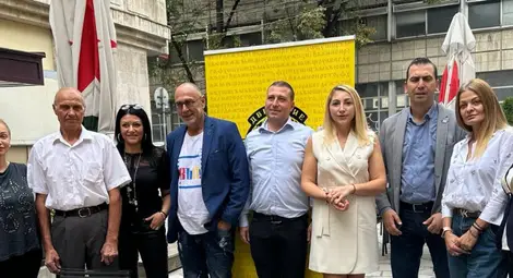 Председателят и почетният председател на "Гергьовден" се разходиха из Русе с кандидата за кмет Кристиян Вълчев и кандидатите за общински съветници.