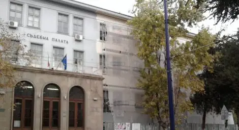 За обида на &ldquo;циганин&rdquo; Юсеин съди до дупка учител и гимназия