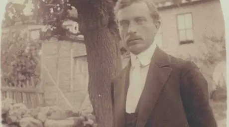 Петър П. Оджаков - син на П.В. Оджаков. Петър П. Оджаков - син на П.В. Оджаков.