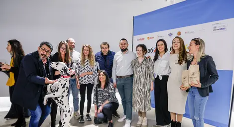 Предприемачи  и Наоми