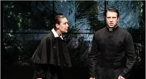 Калин Врачански, Станка Калчева, Мариана Бонева и Радена Вълканова гостуват на Драматичен театър „Сава Огнянов“ – Русе със спектакъла „Съмнение“. Калин Врачански, Станка Калчева, Мариана Бонева и Радена Вълканова гостуват на Драматичен театър „Сава Огнянов“ – Русе със спектакъла „Съмнение“.