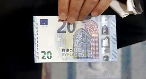 Румънец изгърмя с 20 евро подкуп след неправилно изпреварване