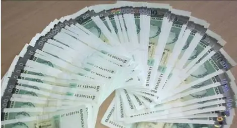 Зодиите, които ще се къпят в пари през 2017