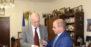 Банкови мениджъри впечатлени от облика на Русе и визията за развитието му