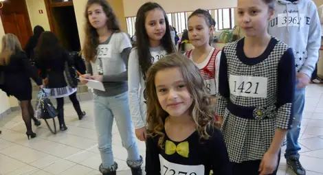 Цели семейства атакуват предварителните кастинги за &bdquo;България търси талант&rdquo; /галерия/