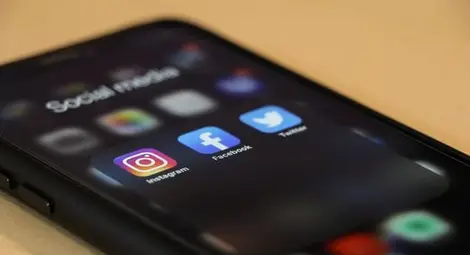 Социалните медии и приложенията за доставка на храна събират най-много лични данни