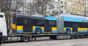 Чешка и столична фирма остават в състезанието за доставка на тролеи