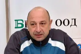 Наставникът на &bdquo;Дунав 8806&ldquo; става доктор на спортните науки