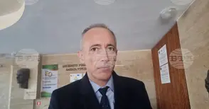 Министърът на образованието и науката в оставка Красимир Вълчев посети обновени училища и детски градини в Стара Загора