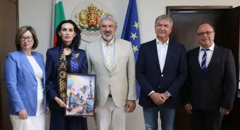 Междурегионалното развитие бе във фокуса на двустранна среща на ръководството на Областната администрация в Русе с посланика на Украйна Междурегионалното развитие бе във фокуса на двустранна среща на ръководството на Областната администрация в Русе с посланика на Украйна