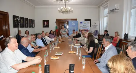 Председателят на НАОА връчи свидетелство за институционална акредитация на Русенския университет