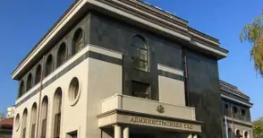 Трима наказани с ниски заплати кметове се обърнаха към съда