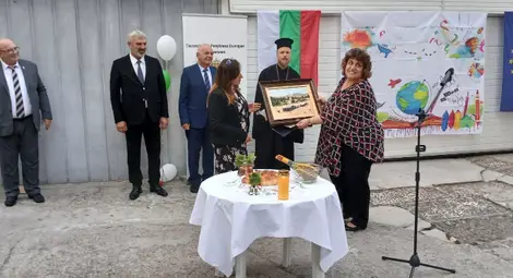 Два пъти повече ученици ще приеме неделното ни училище в Букурещ, тази година в него ще се обучават 65 деца