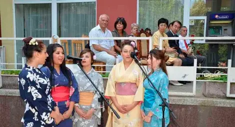 Японският посланик връчи дипломите на &bdquo;японския&ldquo; випуск на &bdquo;Васил Левски&ldquo;