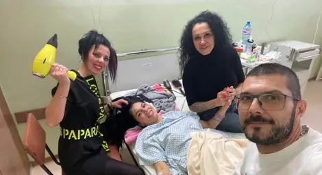 Яница в болничната стая. Снимка: ФБ Яница в болничната стая. Снимка: ФБ