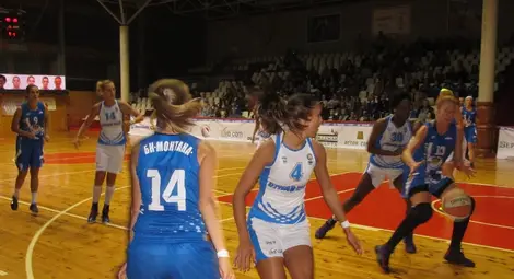 &bdquo;Дунав 8806&ldquo; с 1200 лева глоба и един мач без публика