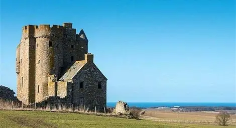 Руска принцеса си купи замък на 460 години в Шотландия