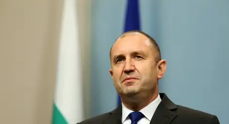 Румен Радев подписа указа за назначаване на Гешев за главен прокурор Румен Радев подписа указа за назначаване на Гешев за главен прокурор