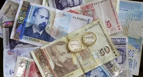 Кои са важните промени за парите ни през 2015 г.?