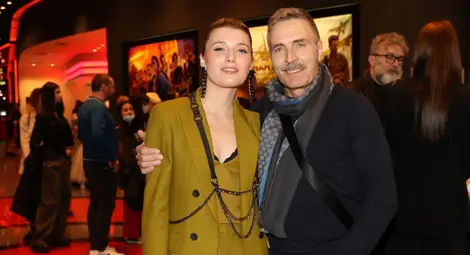 Звездна кино премиера с червен килим на &bdquo;Лъжите в нас&ldquo; /галерия/