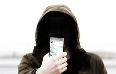 Вкарана в коварен капан жена даде 2000 лева на телефонни измамници