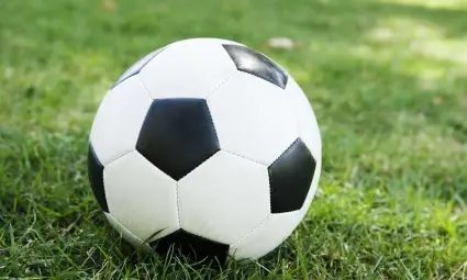 Атила Юмер облече екипа на „Мартен“ Атила Юмер облече екипа на „Мартен“