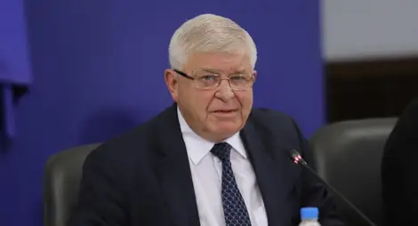 Ананиев: Заплатата на медицинските сестри у нас ще бъде 900 лв.