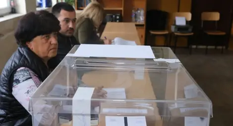 По-слаба избирателна активност в София, Варна и Пловдив