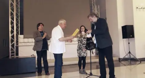 Наградата беше връчена на председателя на група &bdquo;Русе филм&ldquo; Владимир Илиев.                                       Снимка: Интернет