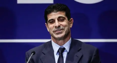 Дузпа: Ега ти футбола, щом Гонзо е президент Дузпа: Ега ти футбола, щом Гонзо е президент