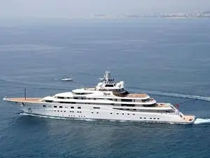 Леонардо ди Каприо си нае луксозна яхта за Мондиала