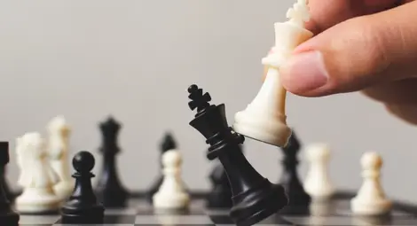 "Груб сексизъм, побеждавах мъже": Легенда в шаха съди Netfix "Груб сексизъм, побеждавах мъже": Легенда в шаха съди Netfix