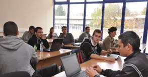 Осем студентски отбора мерят знания по компютърна математика