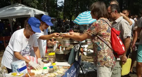 Над 150 кг прясна дунавска риба бяха изядени на фестивал в Бръшлен