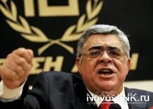 Задържан е водачът на "Златна зора" в Гърция 