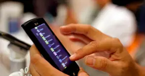 Телекомите отрязани от  неустойка за неползван план