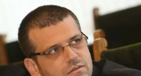 Полицейски патрули тръгват по домовете на самотните старци