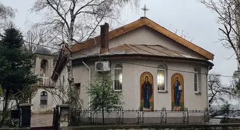 Още 40 000 евро нужни за покрива и камбанарията на „Свети Николай Чудотворец“ Още 40 000 евро нужни за покрива и камбанарията на „Свети Николай Чудотворец“