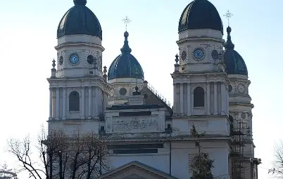 Нова туристическа агенция предлага пътуване с прозрение Нова туристическа агенция предлага пътуване с прозрение