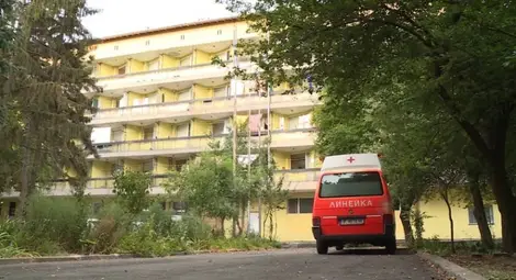 Ситуацията в Дом „Възраждане“ се подобрява, още шестима излекувани Ситуацията в Дом „Възраждане“ се подобрява, още шестима излекувани