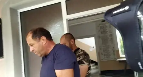 Арестуваха кмета на поморийското село Бата за купуване на гласове Арестуваха кмета на поморийското село Бата за купуване на гласове