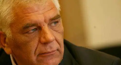 Ваньо Танов настанен по спешност във ВМА Ваньо Танов настанен по спешност във ВМА