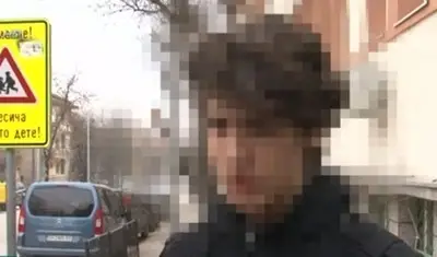 Задържан е мъжът, нахлул в училище в Плевен и набил съученици на сина си